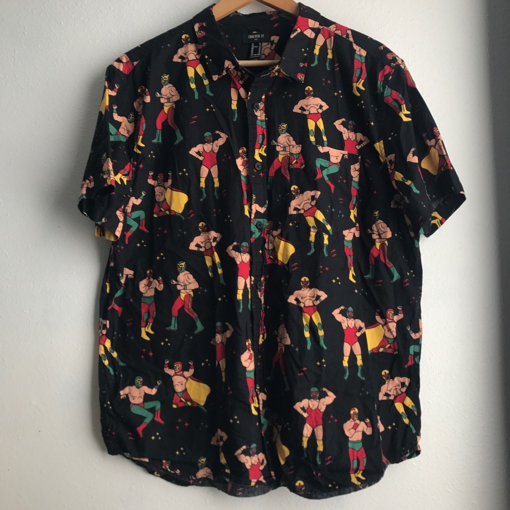 Men's Medium Short Sleeve Button Up